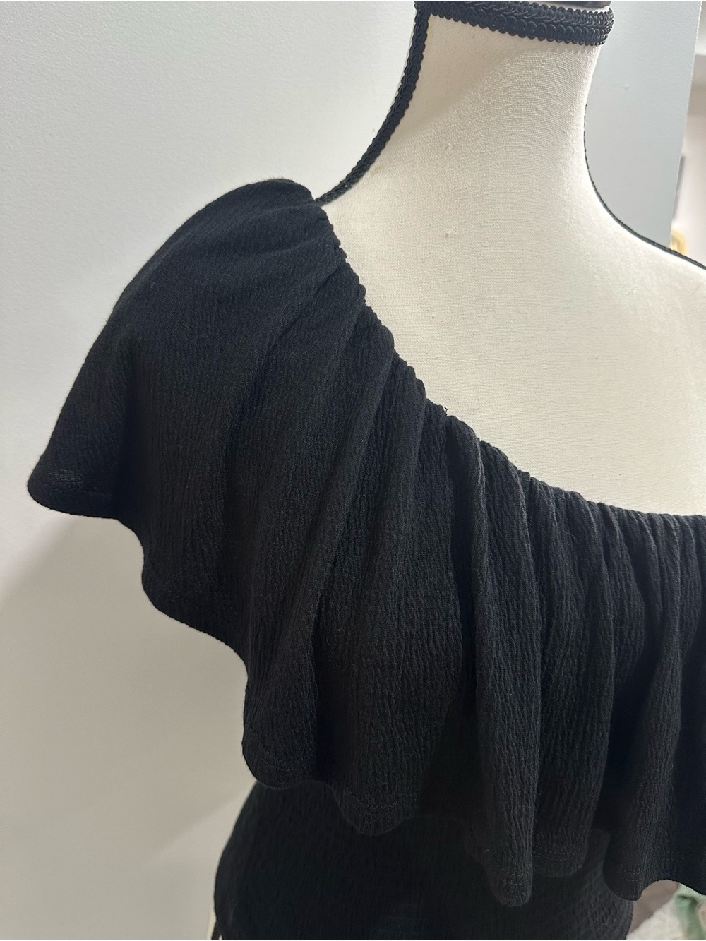 One-Shoulder Ruffle Knit Top - Black - Picture 2 of 7